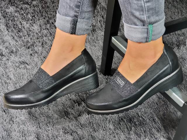 Pantofi dama negri Loka biashoes.ro imagine reduceri